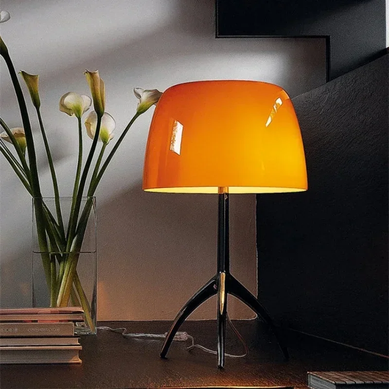 Floor Lamp Tripod - 이탈리아 빈티지 유리 테이블 램프 침실