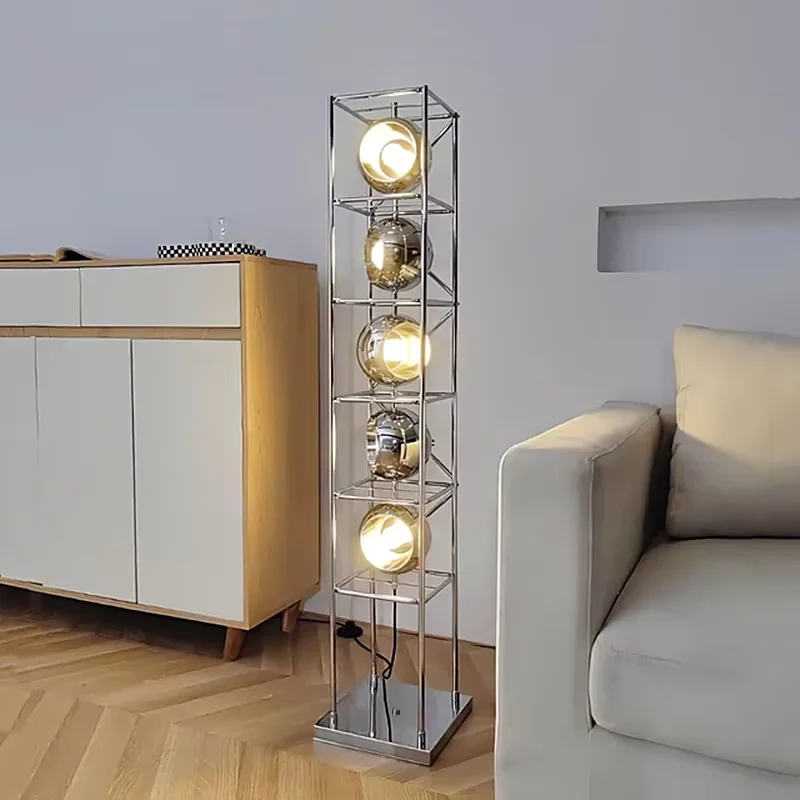 Floor Lamp Tripod - 새로운 창의적인 바우하우스 LED 메탈 플로어