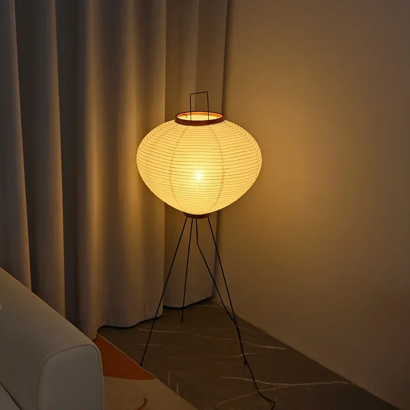 일본 노구치 아카리 라이스 페이퍼 플로어 램프, 와비  - Floor Lamp Tripod 리뷰 및 가격