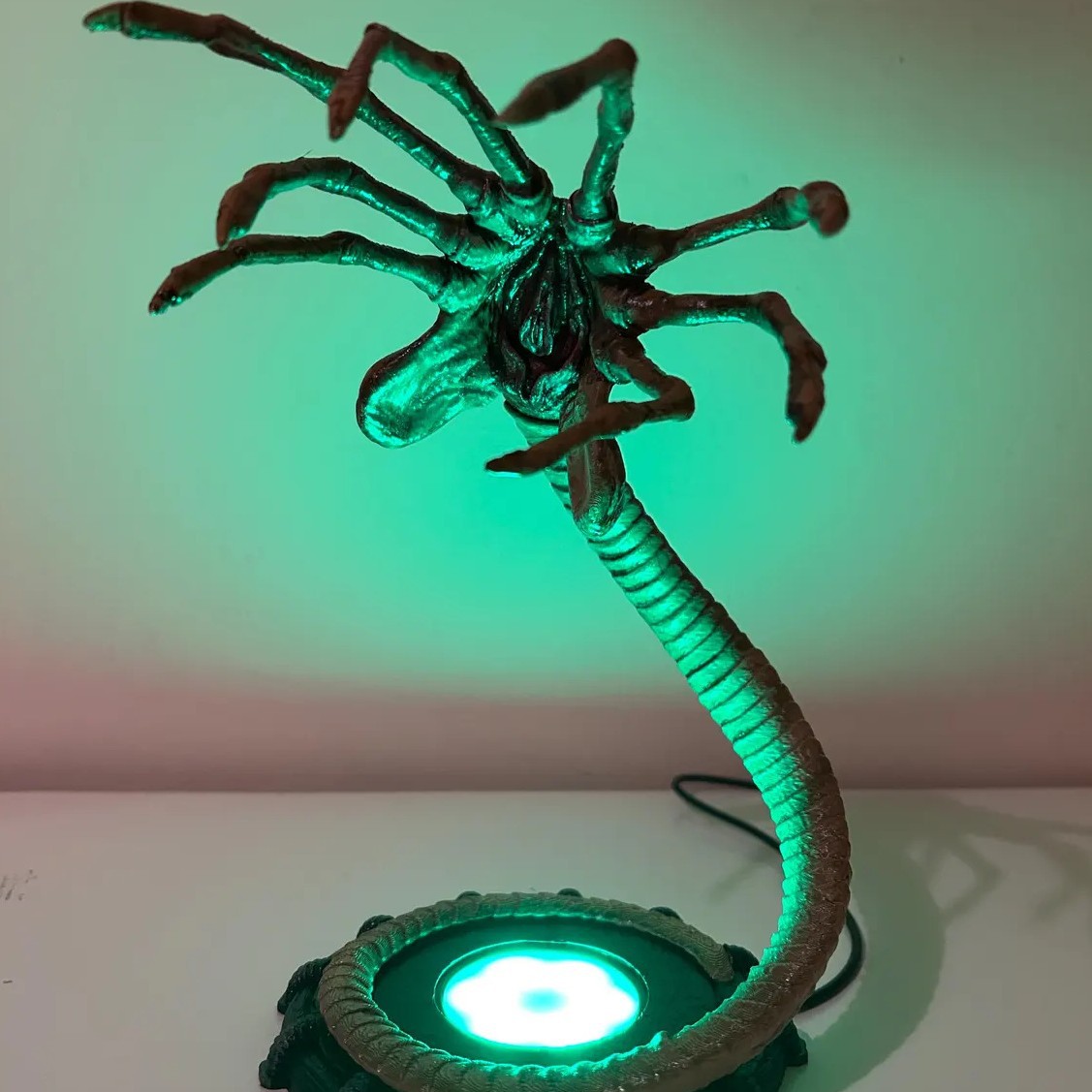 외계인 페이스허거 램프 야간 조명, LED 조명이 있는 - Lighting Decor Ideas 리뷰 및 가격